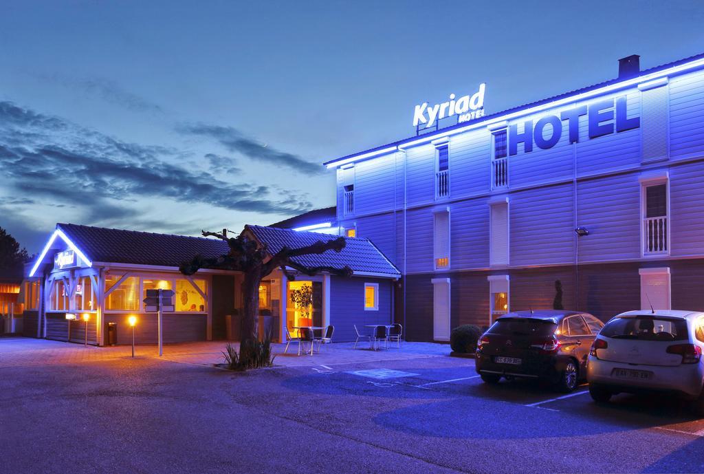 Hotel Kyriad モントーバン エクステリア 写真